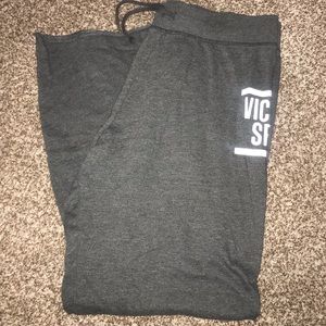 💙 Victoria Secret Sweat Pants